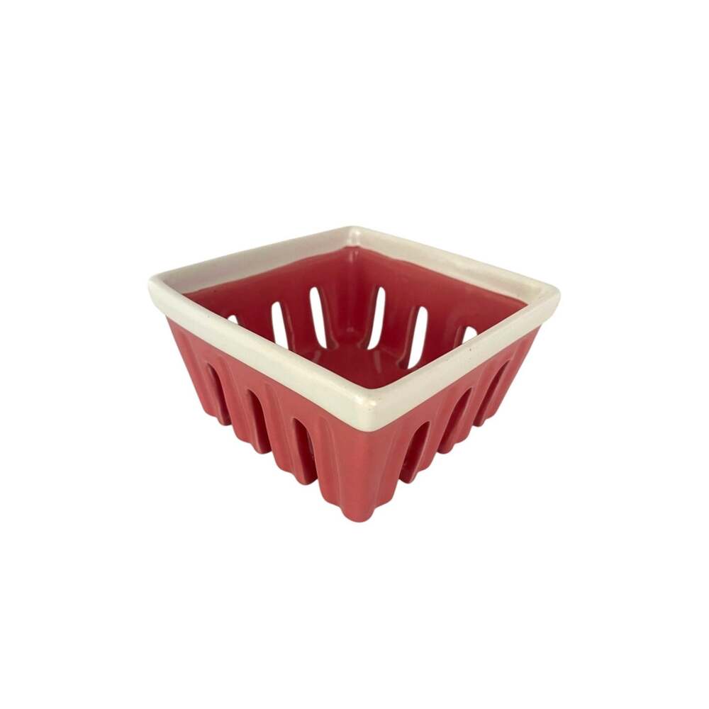 Vintage Inspired Ceramic Berry Basket #0290